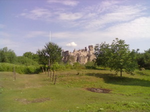 Середнянський замок