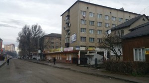 Гуртожитки біля дитячої поліклініки